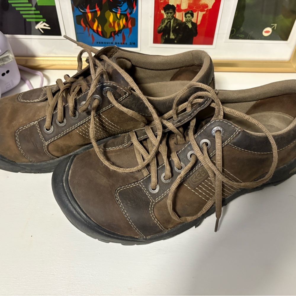 Men’s Keen shoes